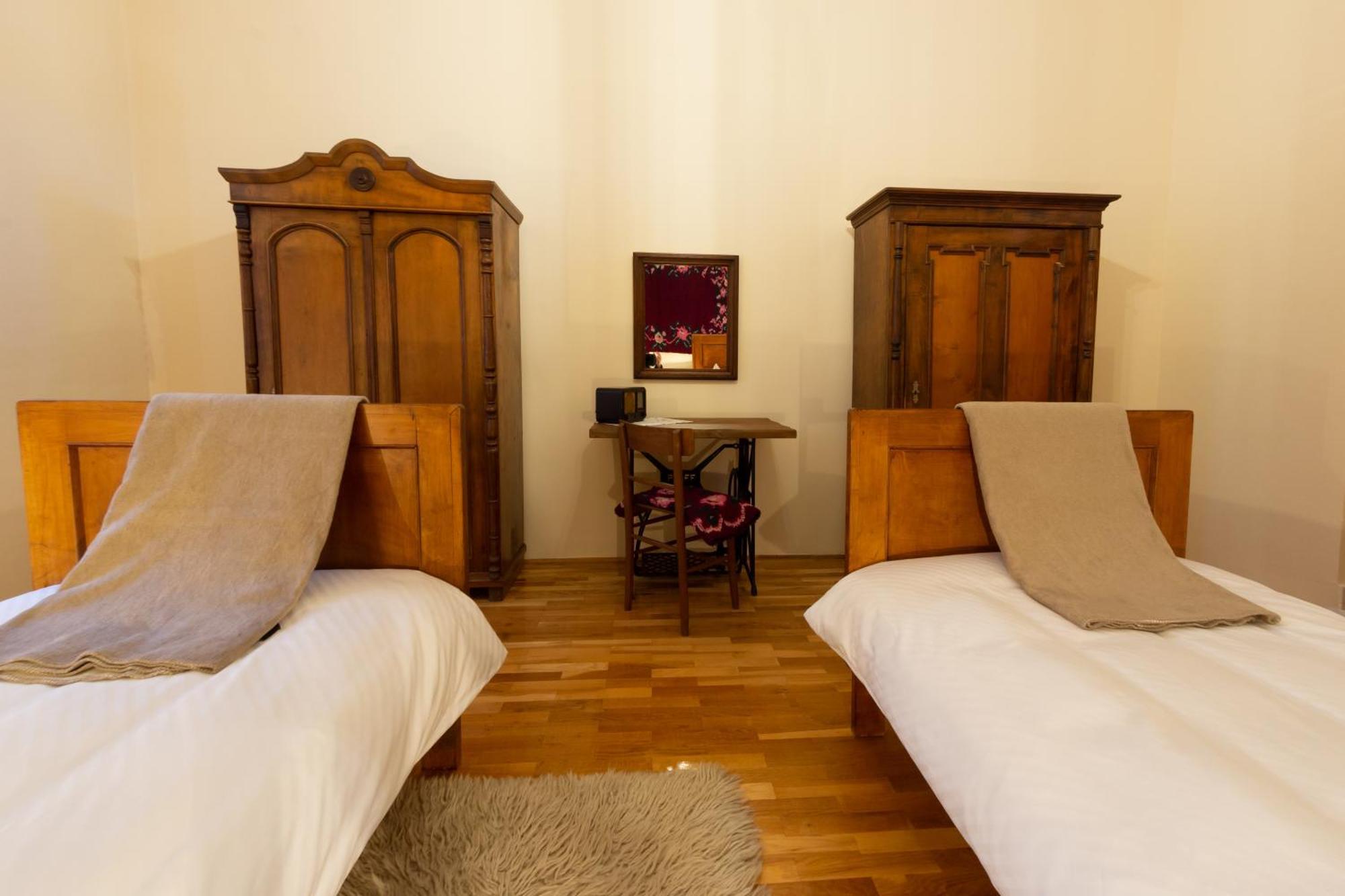 Apartments Paradiso Otočac Стая снимка